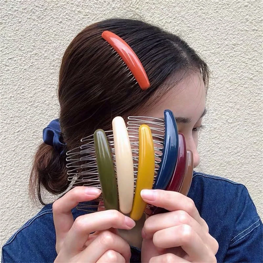 Solid Color Women Banana Comb  - Hair Care Korean Products 评论和价格